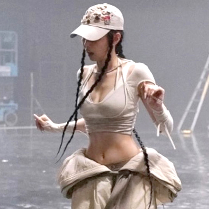 jennie同款解构镂空绑带显瘦T恤