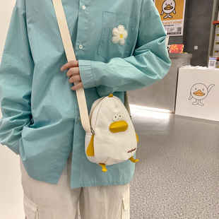 可爱斜挎包小包小清新迷你学生软妹卡通小鸡包森系帆布包手机包