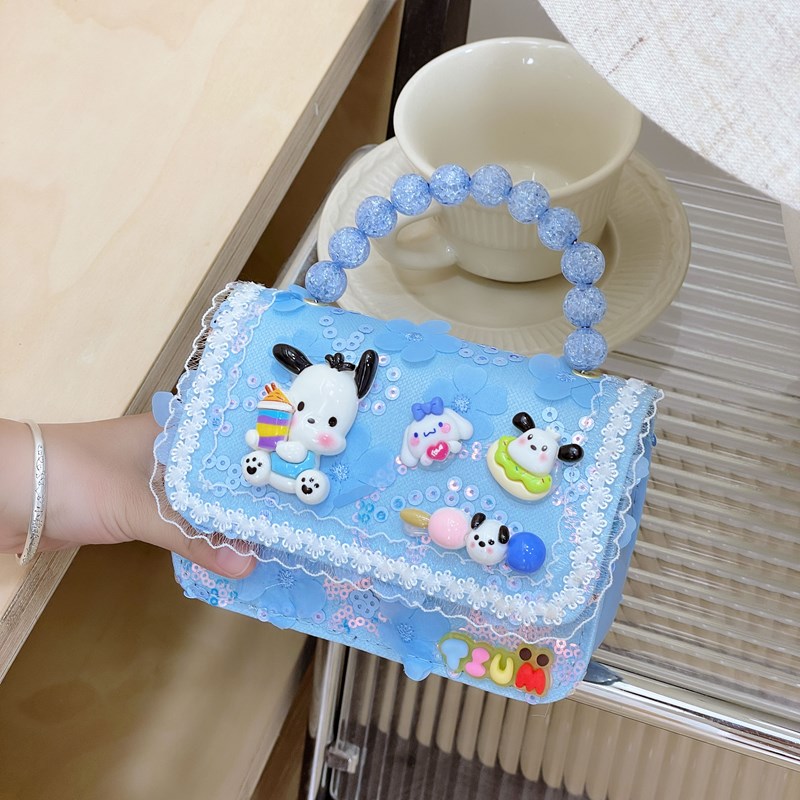 新款小香风童包女童潮搭迷你零钱包手工串珠手提包卡通可爱斜挎包