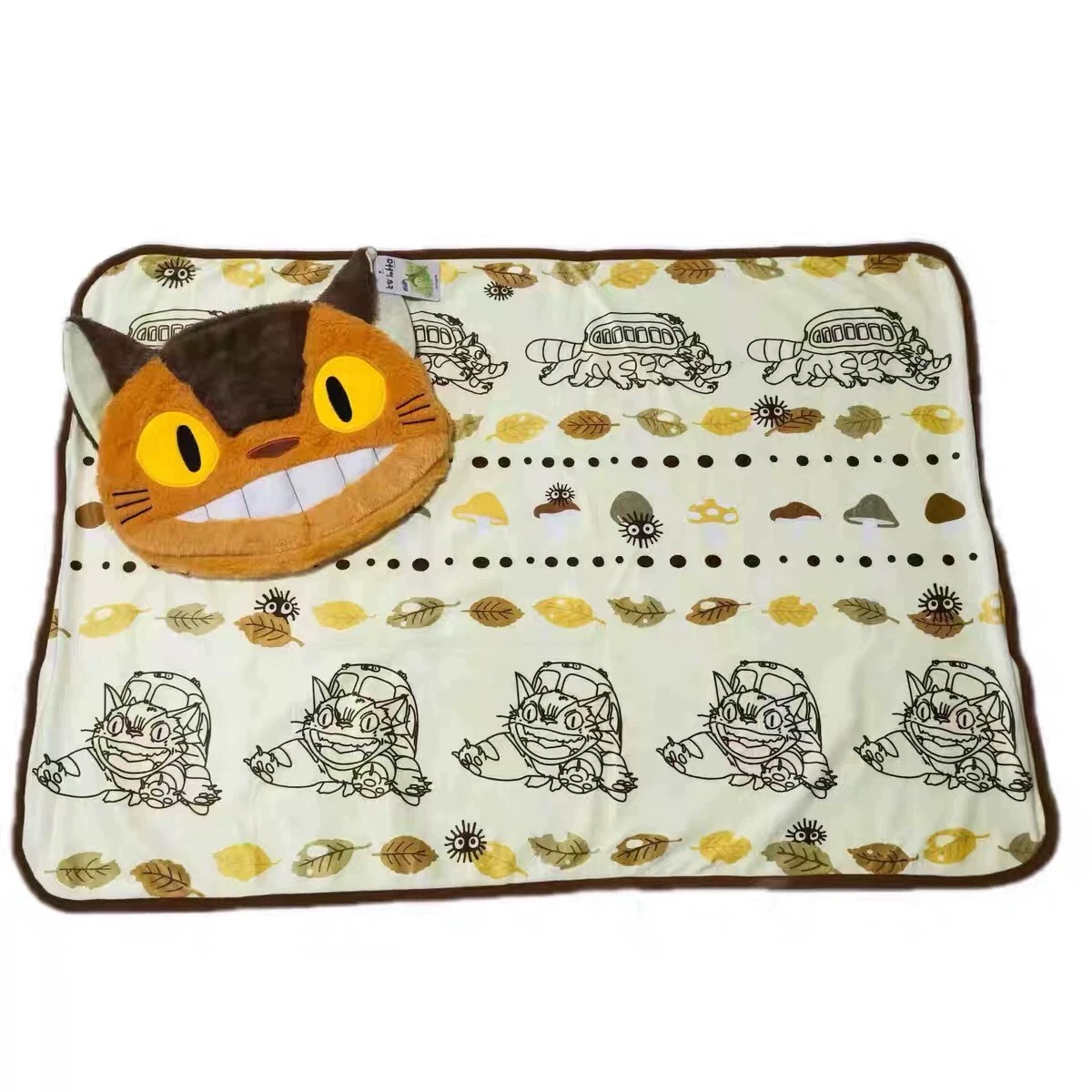 日单尾货2025新款可爱卡通动漫周边龙猫巴士午休抱枕毯靠背玩偶