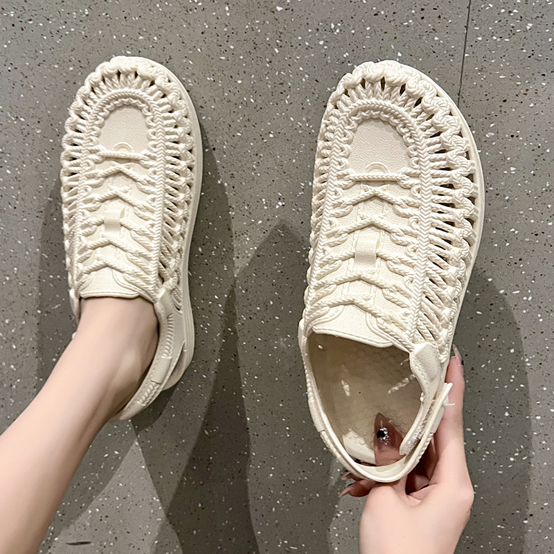 凉鞋女款2025新款外穿小众高级感