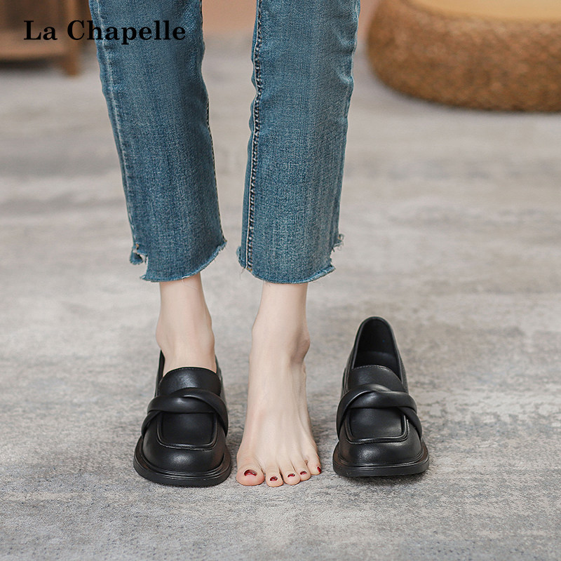 拉夏贝尔黑色厚底小皮鞋女2023春秋季新款百搭圆头粗跟乐福鞋单鞋