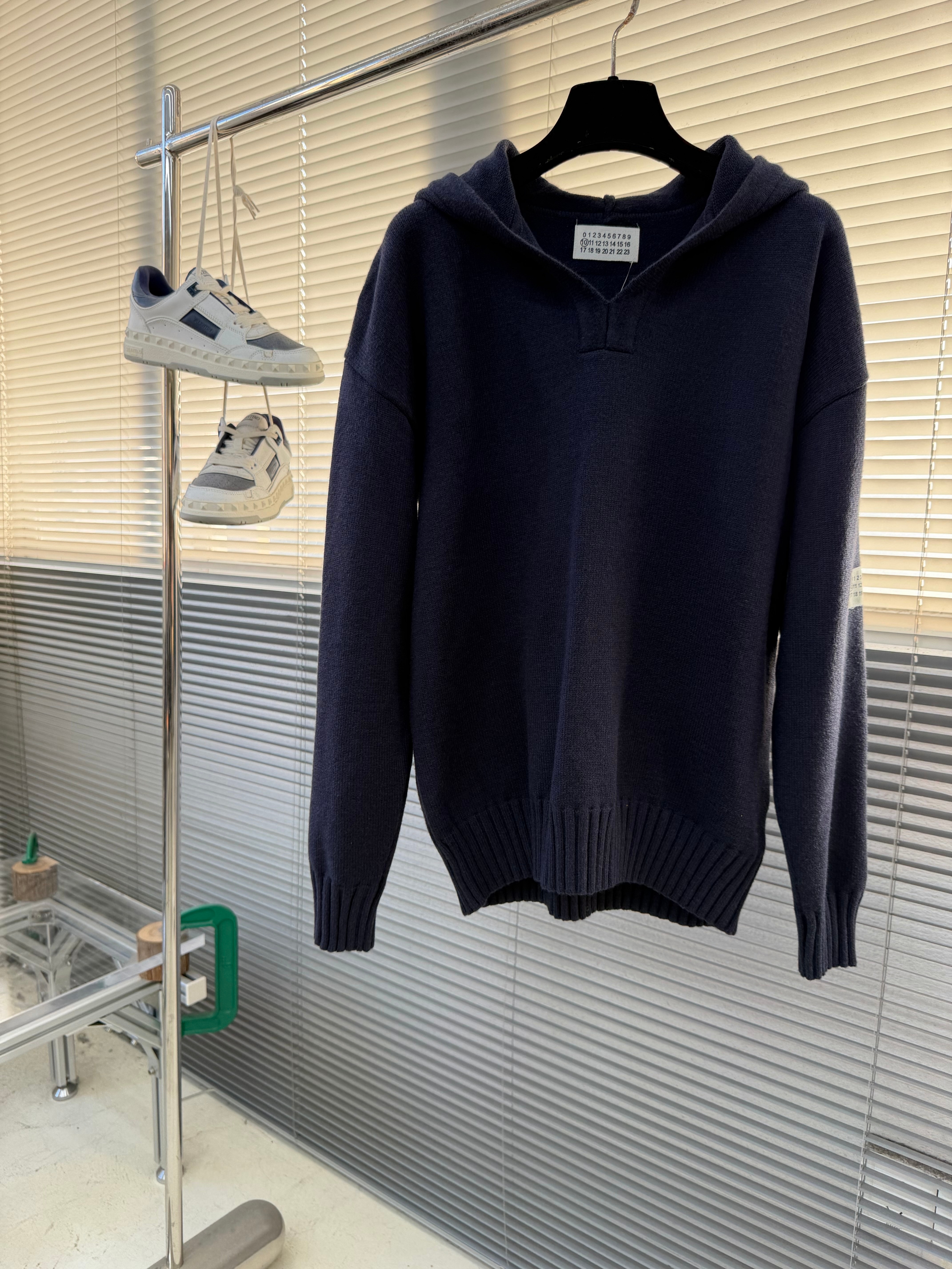 MM6马吉新款针织时尚休闲宽松男女情侣款连帽长袖毛衣Masion外套