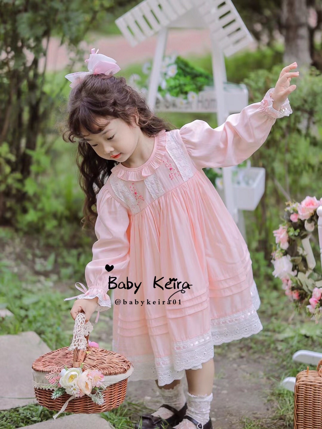 西班牙童装女童秋冬粉色女宝法式