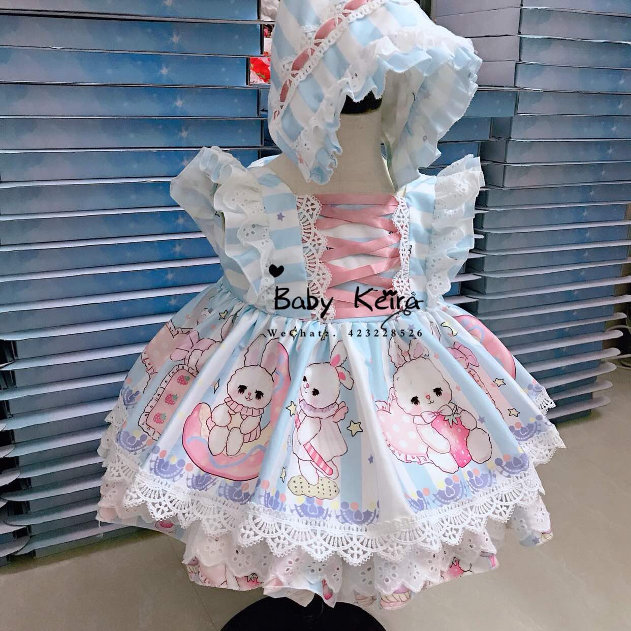 西班牙童装女童春夏裙兔子儿童节