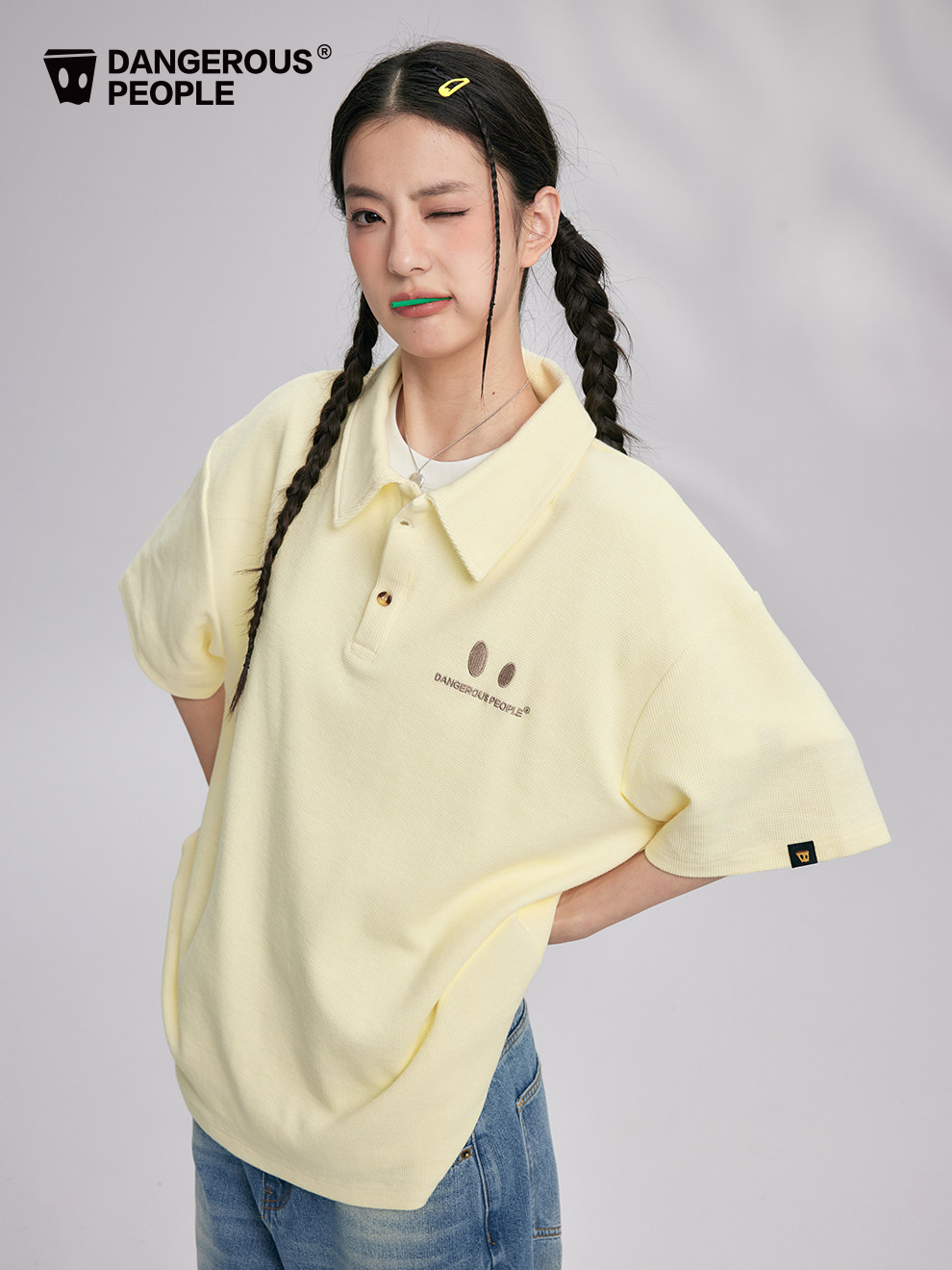 DANGEROUSPEOPLE XUE ZHIQIAN DSP CONTRAST SMALL EYE EMBROIDERY CASUAL AND VERSATILE LOOSE SHORT SLEEVE POLO SHIRT