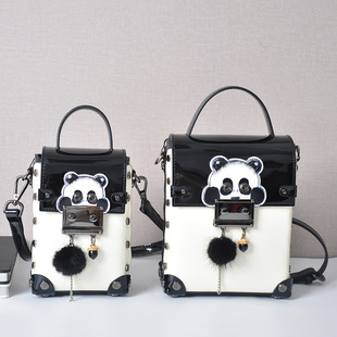 新年生日礼物送女生女友女朋友闺蜜实用的女孩熊猫包包高级感周边