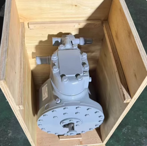 Carlyle开利5KAB24400 05KA024原装船用开启式中央空调制冷压缩机