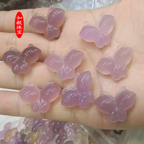 厂家批发 冰种玉髓粉色蝴蝶吊坠 双面精雕玛瑙无事牌挂件项链直播