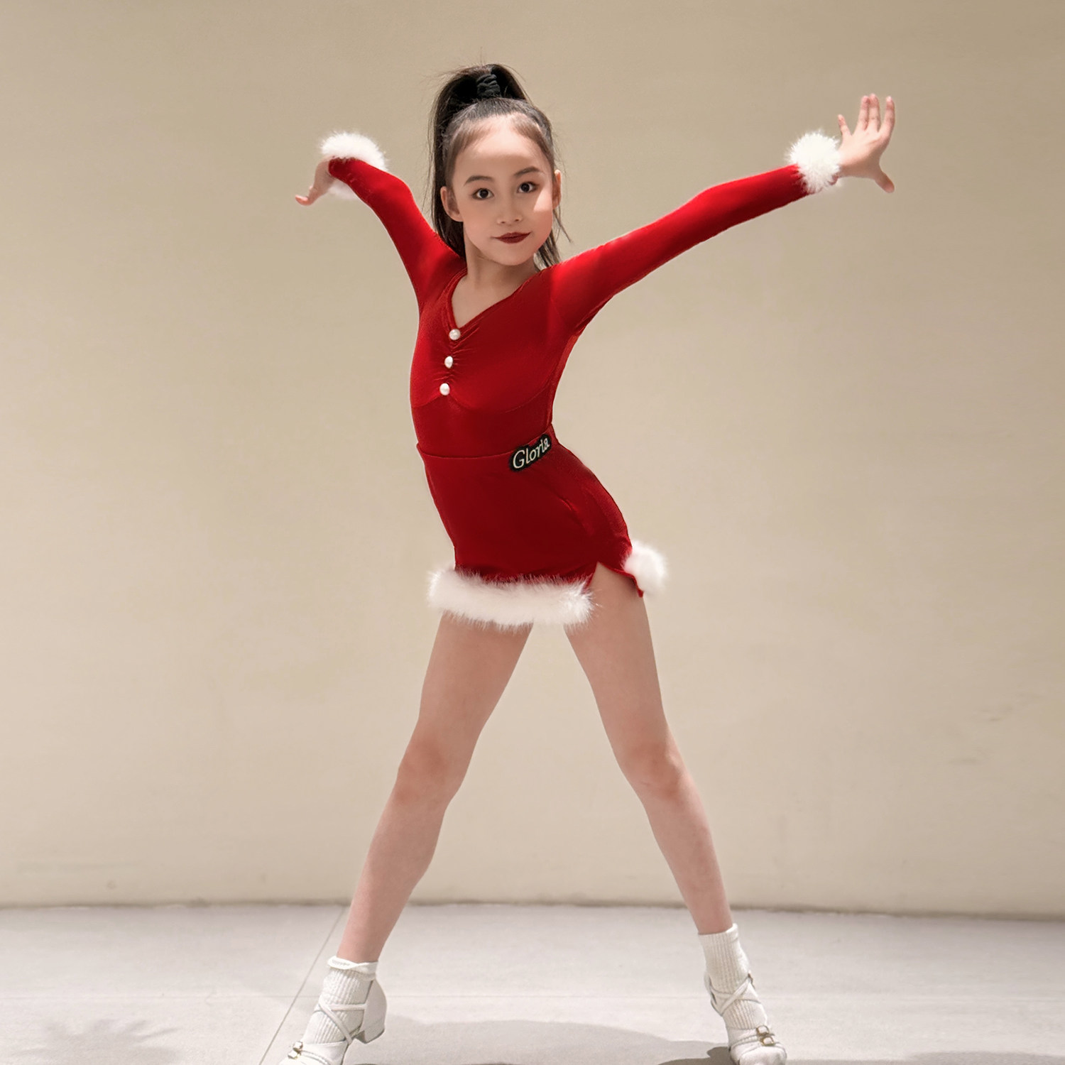 歌瑞亚拉丁舞服女儿童新丝绒上衣包臀裙套装新年款表演出练习功服