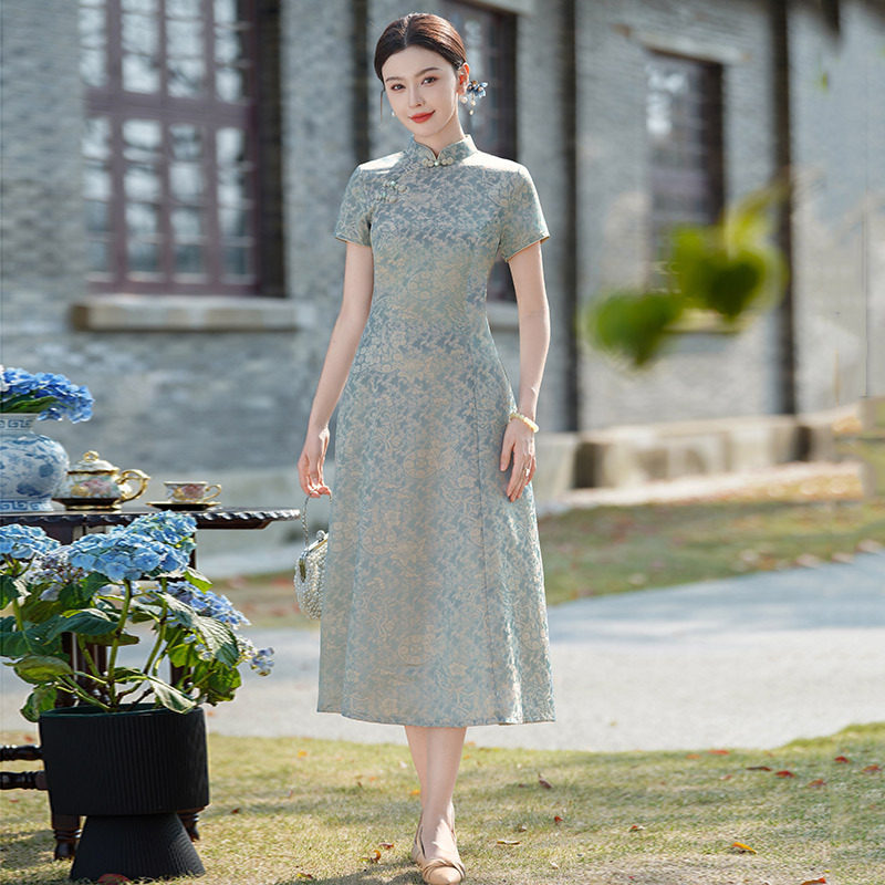 显瘦妈妈装奥黛新中式改良旗袍2025新款女国风复古短袖连衣裙夏季