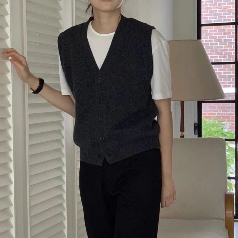 法国Gentle Motto灰色复古马甲羊毛背心女早秋叠穿开衫外搭小香风