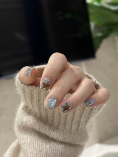 手工穿戴甲春夏蓝棕星星美甲贴片撞色复古百搭短款指甲显白高级感