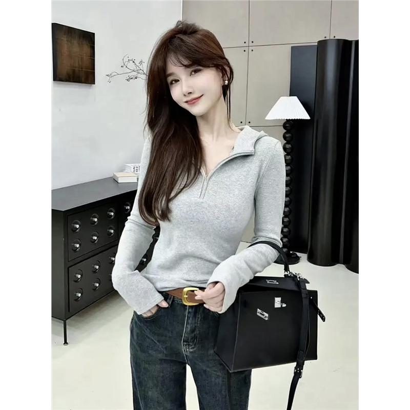 卡卡女装甄选正品美式街头加绒拉链修身百搭连帽卫衣T恤上衣