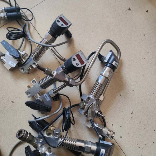 议价拆机4个进口数显压力传感器，型号PPL0025-420-NP