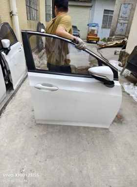 广汽埃安S右前门白色总成倒车镜不带二手原装拆车件原板原漆