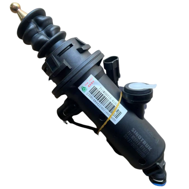 适用重汽豪沃TXT5G汕德卡C7HG7 离合器总泵 HOWO豪沃T7离合器总泵