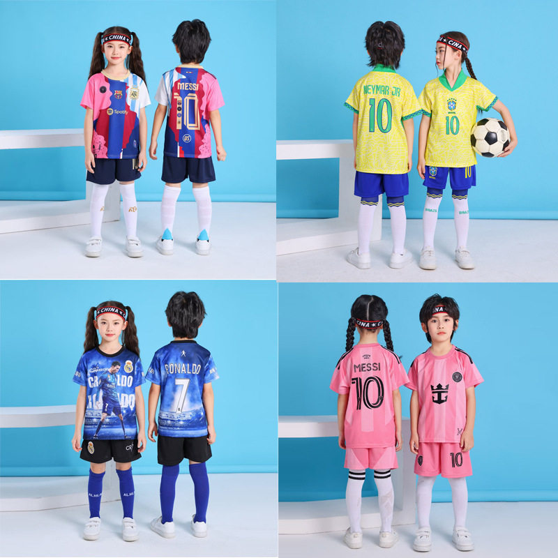 2526新赛季儿童足球服套装幼儿园小学生球衣团购7号C罗梅西足球服