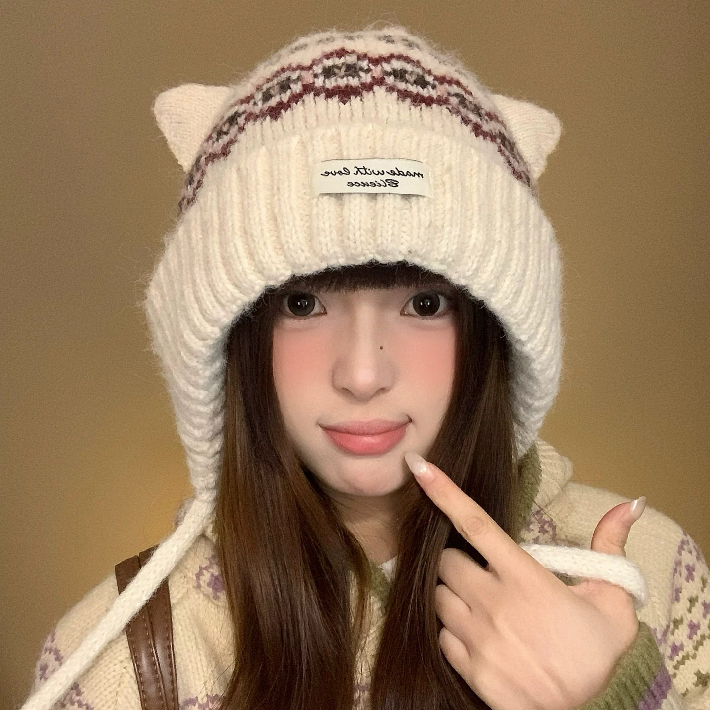 猫耳朵帽针织帽女款黑色白色费尔岛风甜美可爱护耳帽冬季雷锋帽子