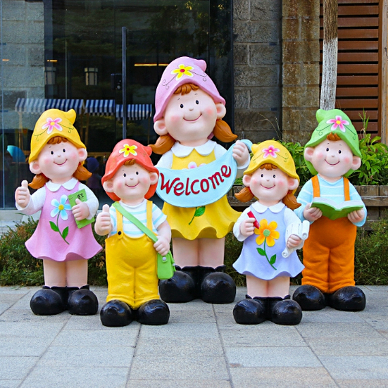 景区卡通娃娃雕塑玻璃钢人物摆件
