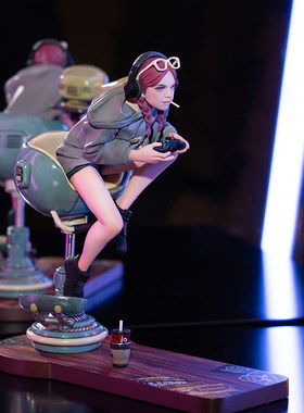 末那东京少女游戏艺术家雕像手办