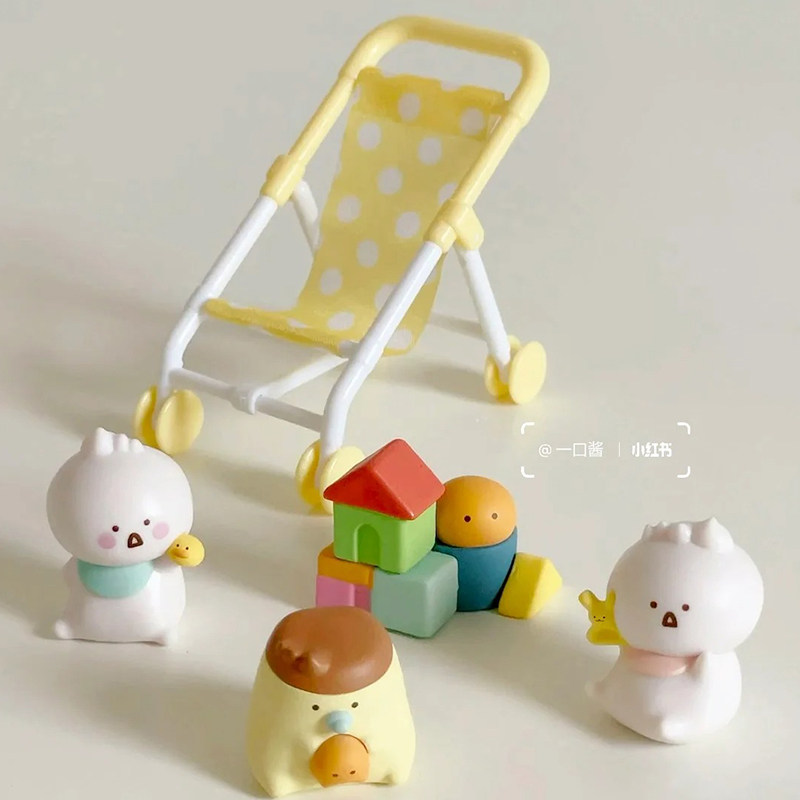 Authentic YELL Japanese Mini Baby Stroller Gashapon Collector Toy - Taobao product photo 3