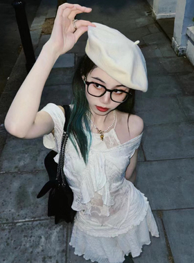 显脸小洋气时髦白色羊毛贝雷帽女秋冬百搭复古大头围画家飞碟帽子