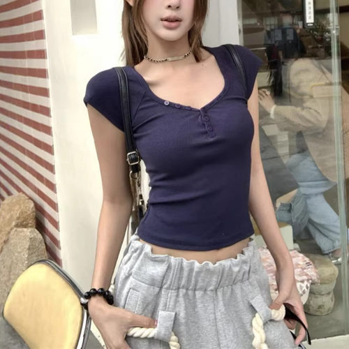 纯欲辣妹v领短袖T恤女2026夏季修身内搭设计感显瘦短款百搭上衣潮