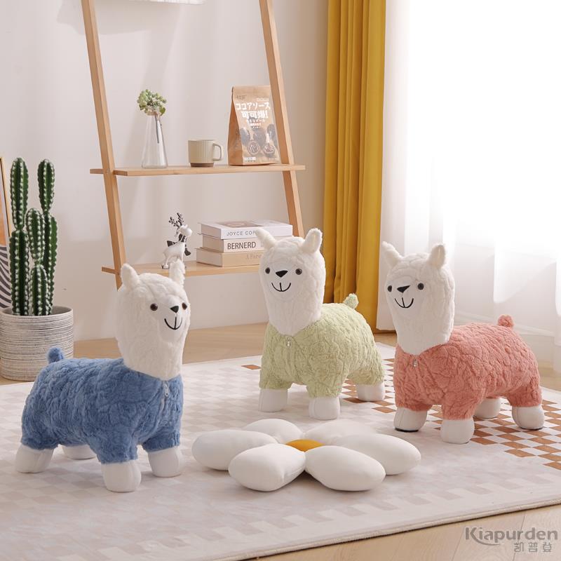 儿童羊驼座椅小凳子动物坐凳客厅创意摆件卡通换鞋凳乔迁新居礼物