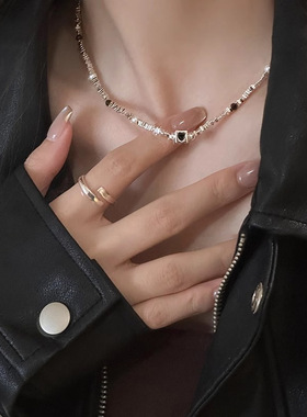 方块爱心串珠碎银子项链女2024新款珍珠锁骨链轻奢高级感颈链