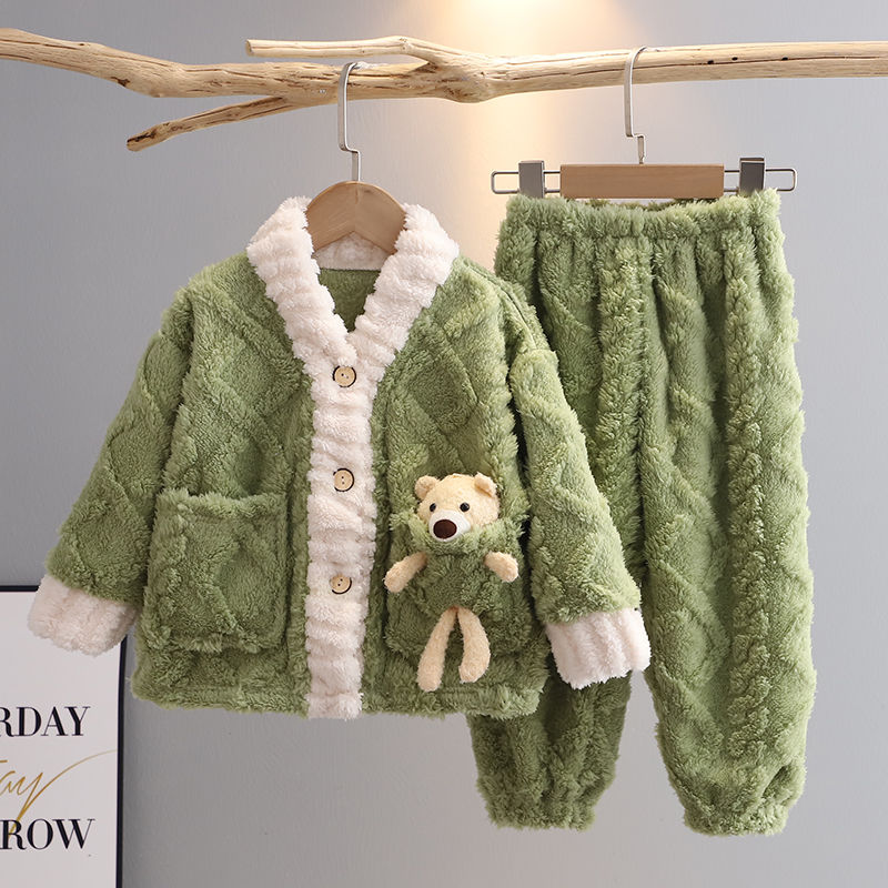 儿童睡衣冬季新款法兰绒加厚男童小女孩珊瑚绒宝宝保暖家居服套装