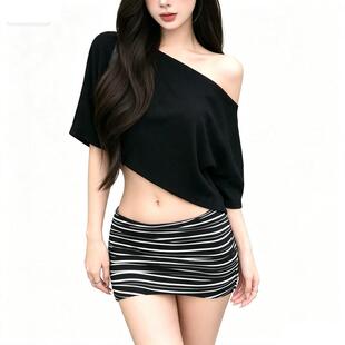 夏季套装女新款斜肩黑色宽松短T露脐条纹包臀修身短裙辣妹两件套