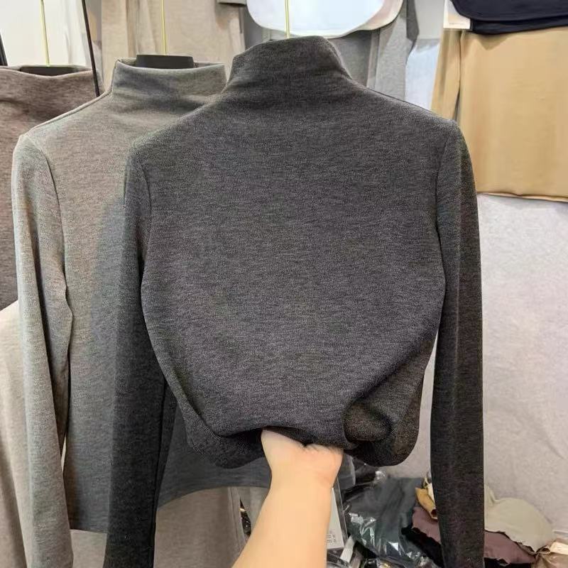 秋冬半高领加绒加厚打底衫女设计感内搭修身显瘦百搭纯色简约上衣