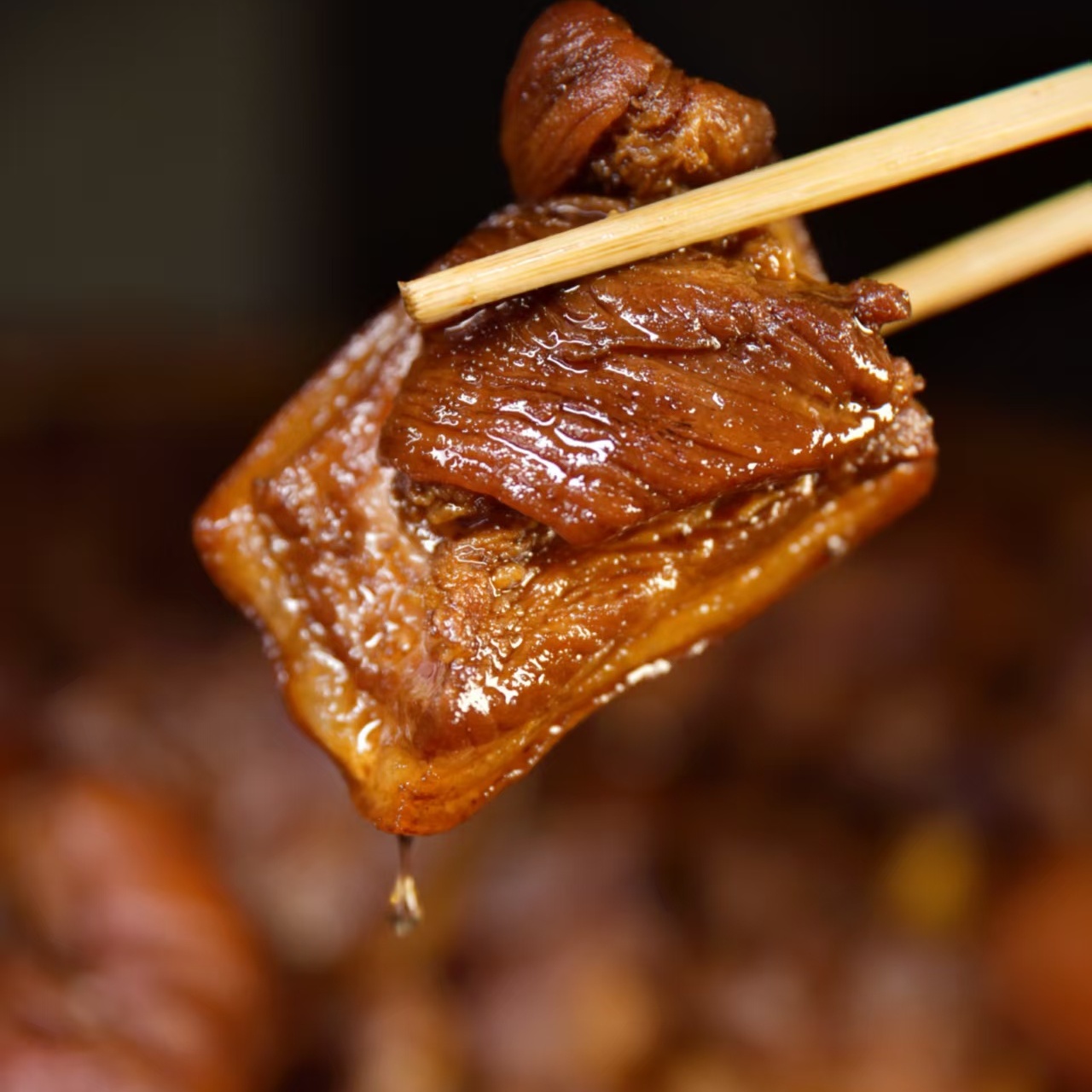 四川攀枝花特产盐边油底肉坛子肉罐头肉肥而不腻农家非烟熏猪腊肉