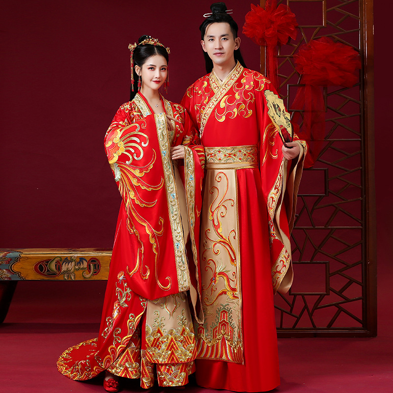 结婚汉服新娘中式婚纱凤冠霞帔男女嫁衣新郎古装婚服