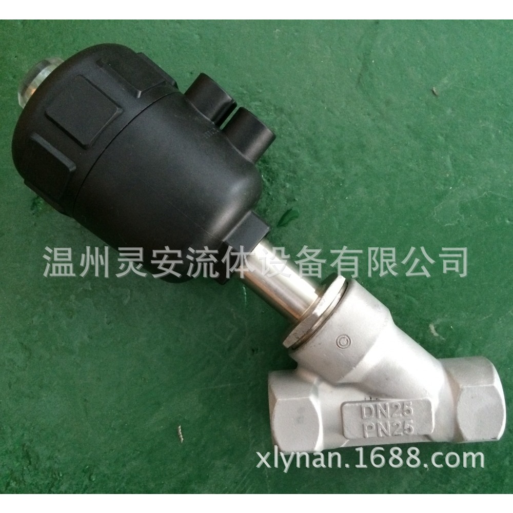 DN25PN25CF8 2000A 25PTFE VA G1''  16bar pilo 7-10ba 角座阀