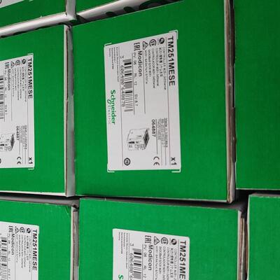 施耐德PLC模块TM251MESE  的,特价(请询价)