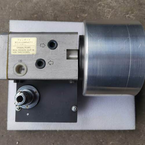 HOWA回转油缸HH11C 100(请询价)
