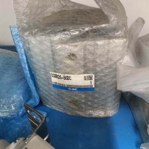 SMC气缸CDQ2B125-50DC清库存1个(请询价)