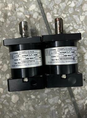 拆机2个SONAC品牌60行星减速机1比5装400瓦200(请询价)