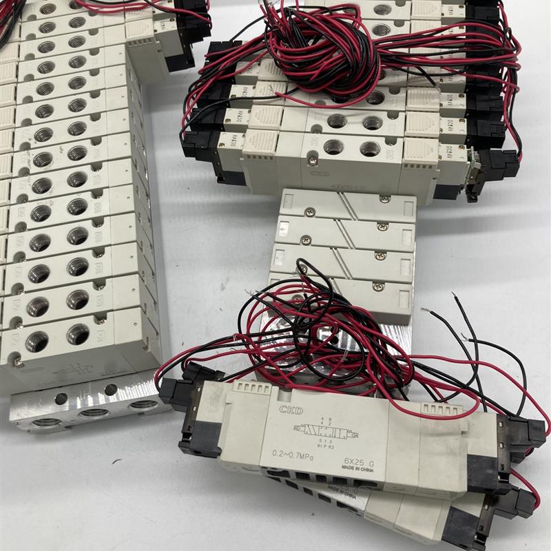 CKD 中封电磁阀 4GD239-E2C 11PCS(请询价)