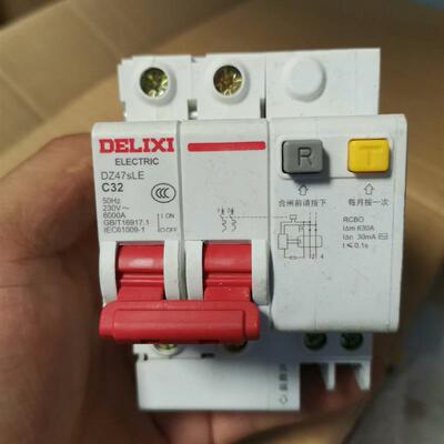 德力西DZ47sLE C32(请询价)