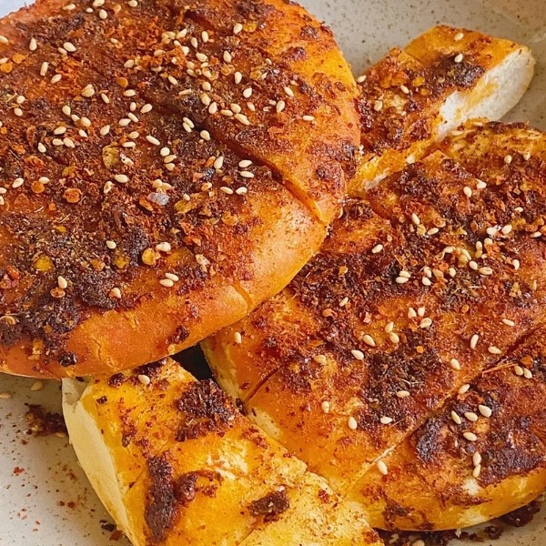 80克白吉饼白吉馍烙馍白皮饼胚加热即食糖醋鸡丝饼胚炸串同款炸饼,粮油调味/速食/干货/烘焙,馅饼/烧饼/锅盔,淘宝优惠券,粉丝福利购,淘宝优惠卷