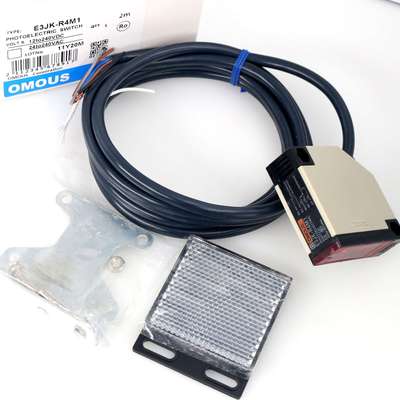 E3JK-R4M1配反光板光电开关 镜面反射红外感应器交直流通用传感器