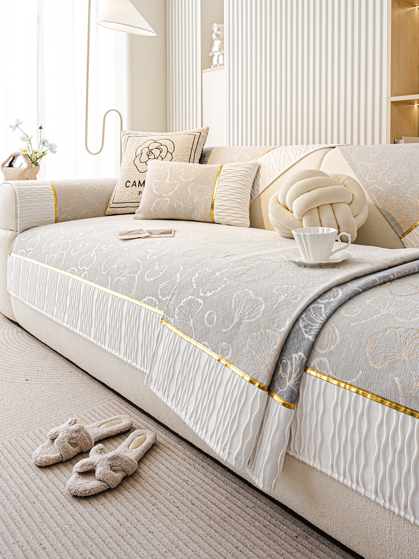 四季通用沙发垫子2025新款直排防滑皮沙发坐垫子高级感套罩盖布巾