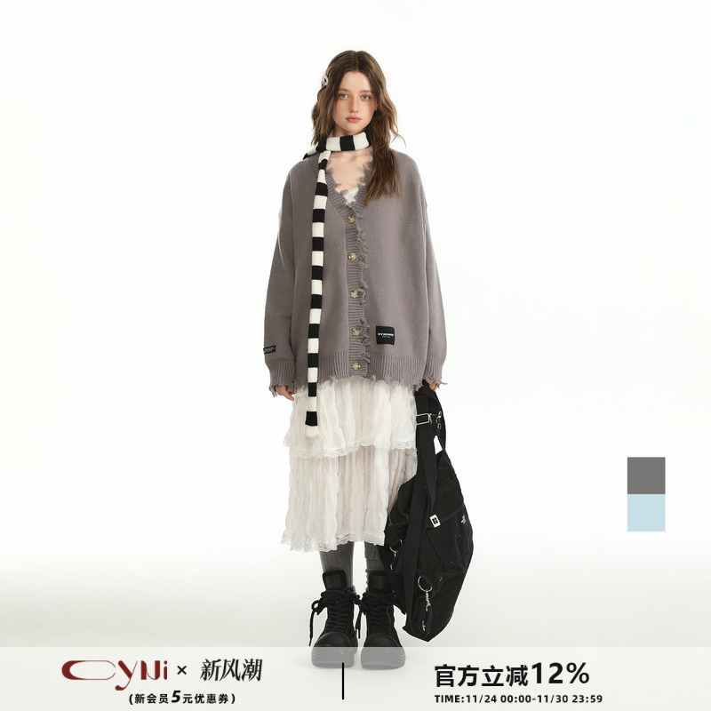 CyNi设计感V领百搭针织开衫