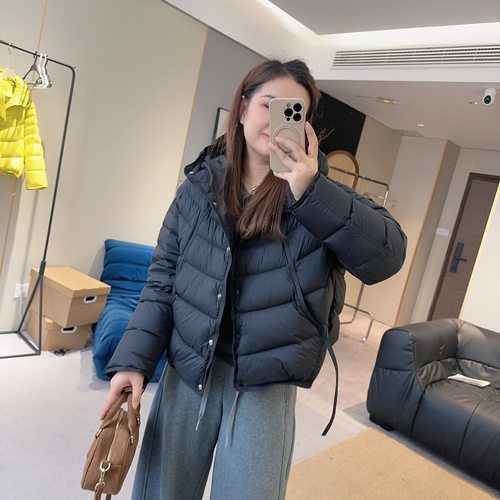 【欧加粒粒】冬韩版连帽飘带软糯保暖羽绒外套时尚百搭YC25111212