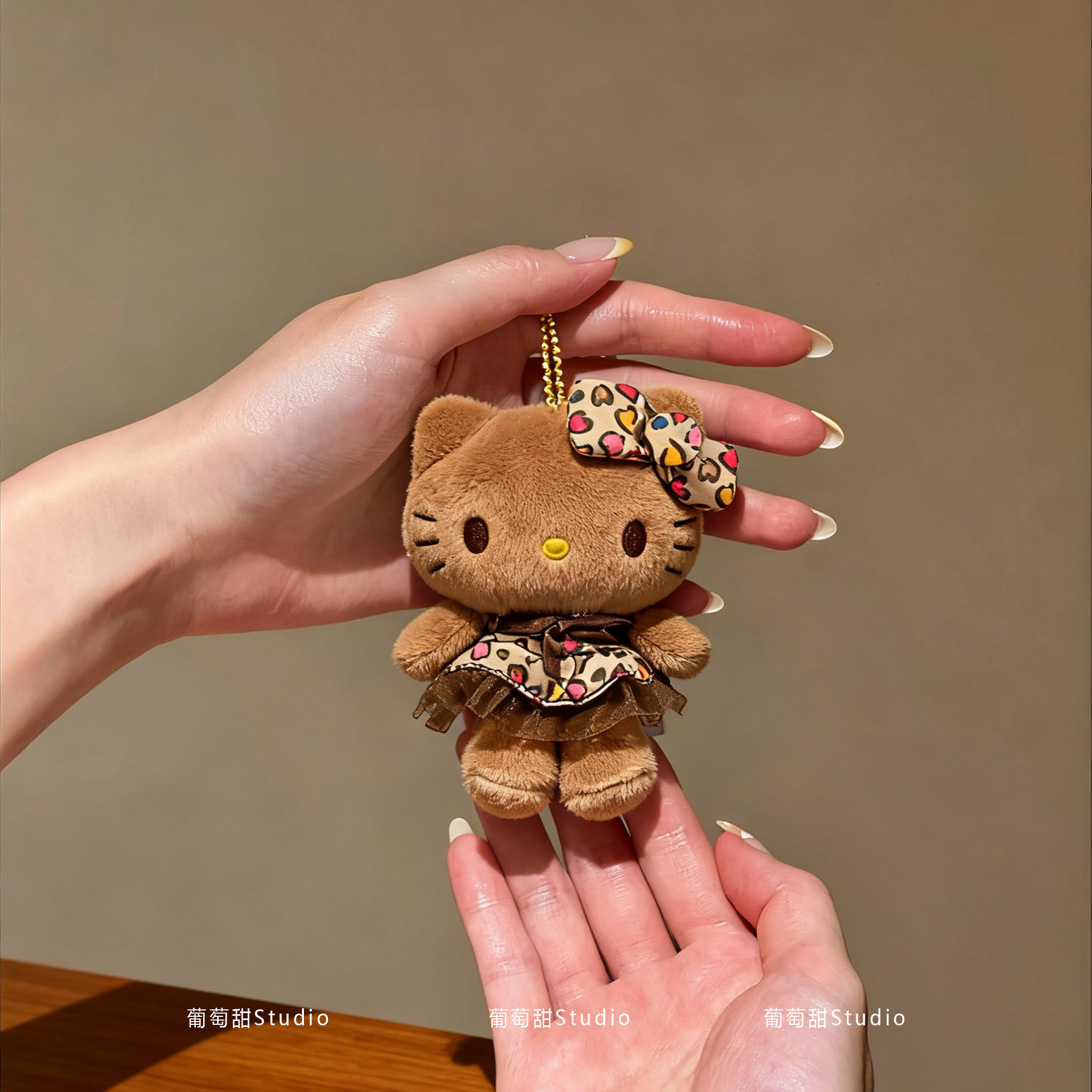 KT猫毛绒玩偶可爱礼物闺蜜挂饰