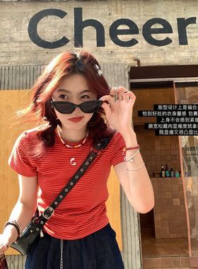 纯棉【Hot issue】夏季甜美撞色条纹刺绣复古红色T恤短袖上衣潮