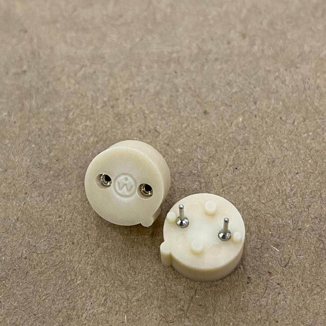 56000001009 进口力特 TE5/TR5方形圆形保险丝座 250V 脚距5.08mm